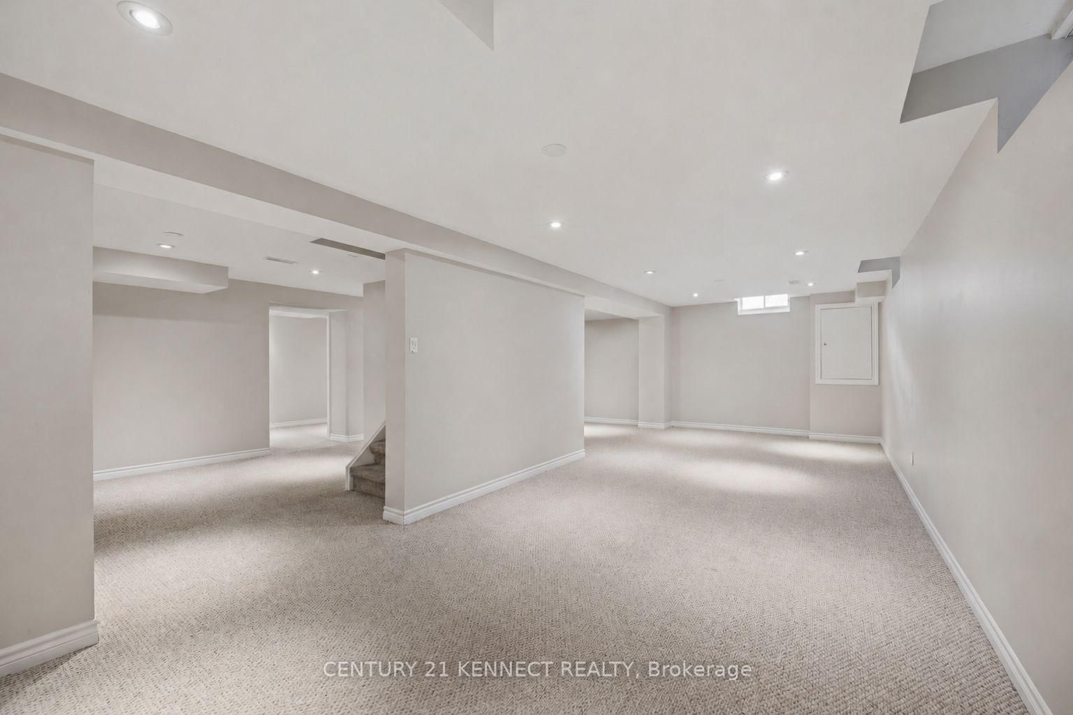 848 Fairlawn Avenue • Ottawa, ON photo 33