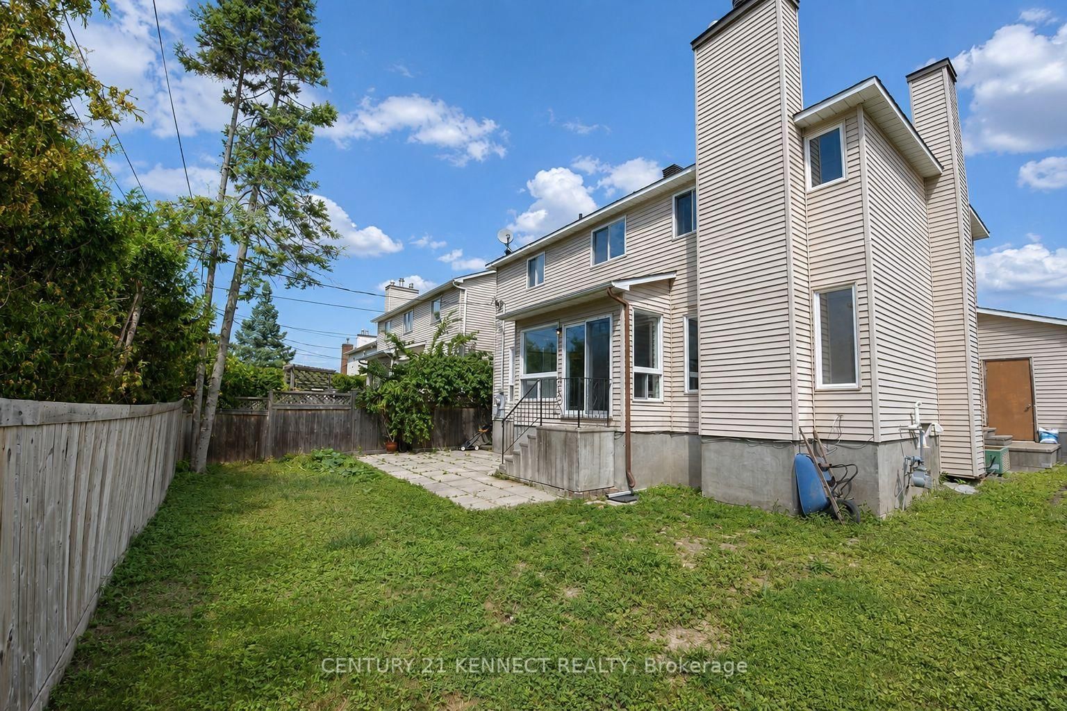 848 Fairlawn Avenue • Ottawa, ON photo 38