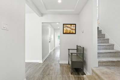 5039 Armoury Street — photo 5