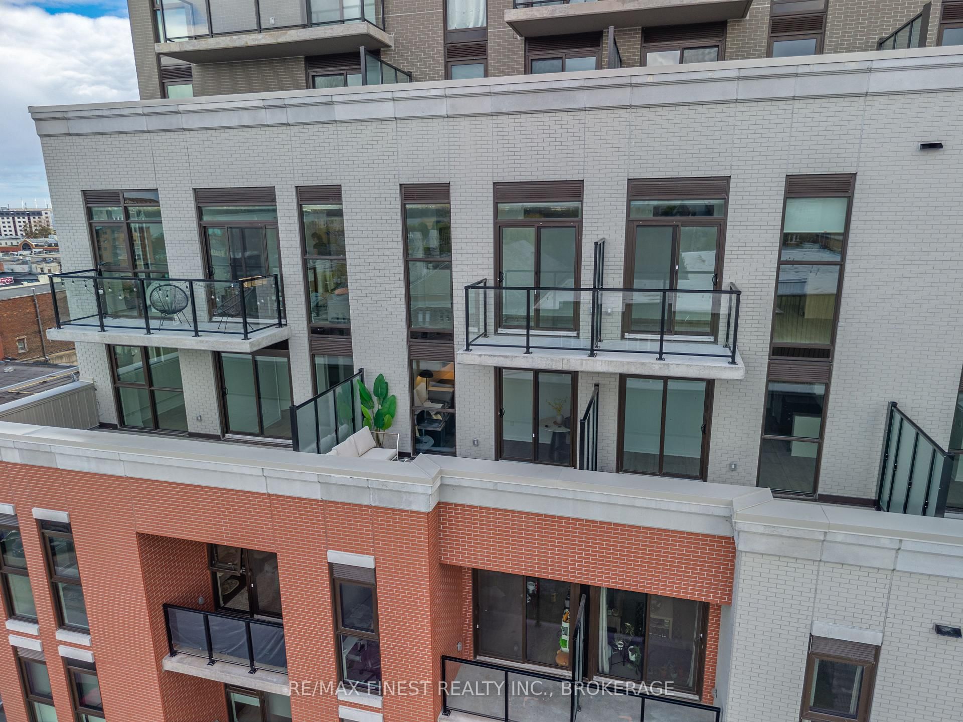 223 Princess Street, Unit 614