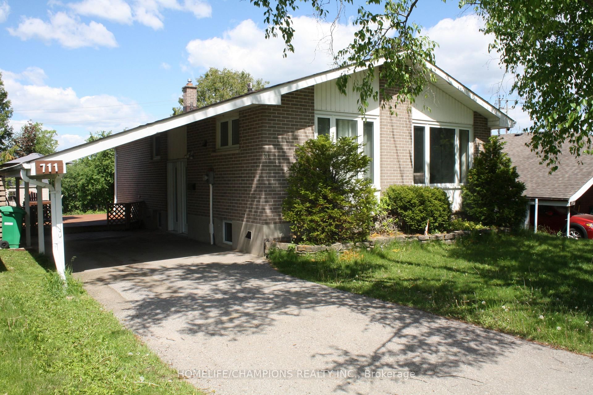 711 OTONABEE Drive