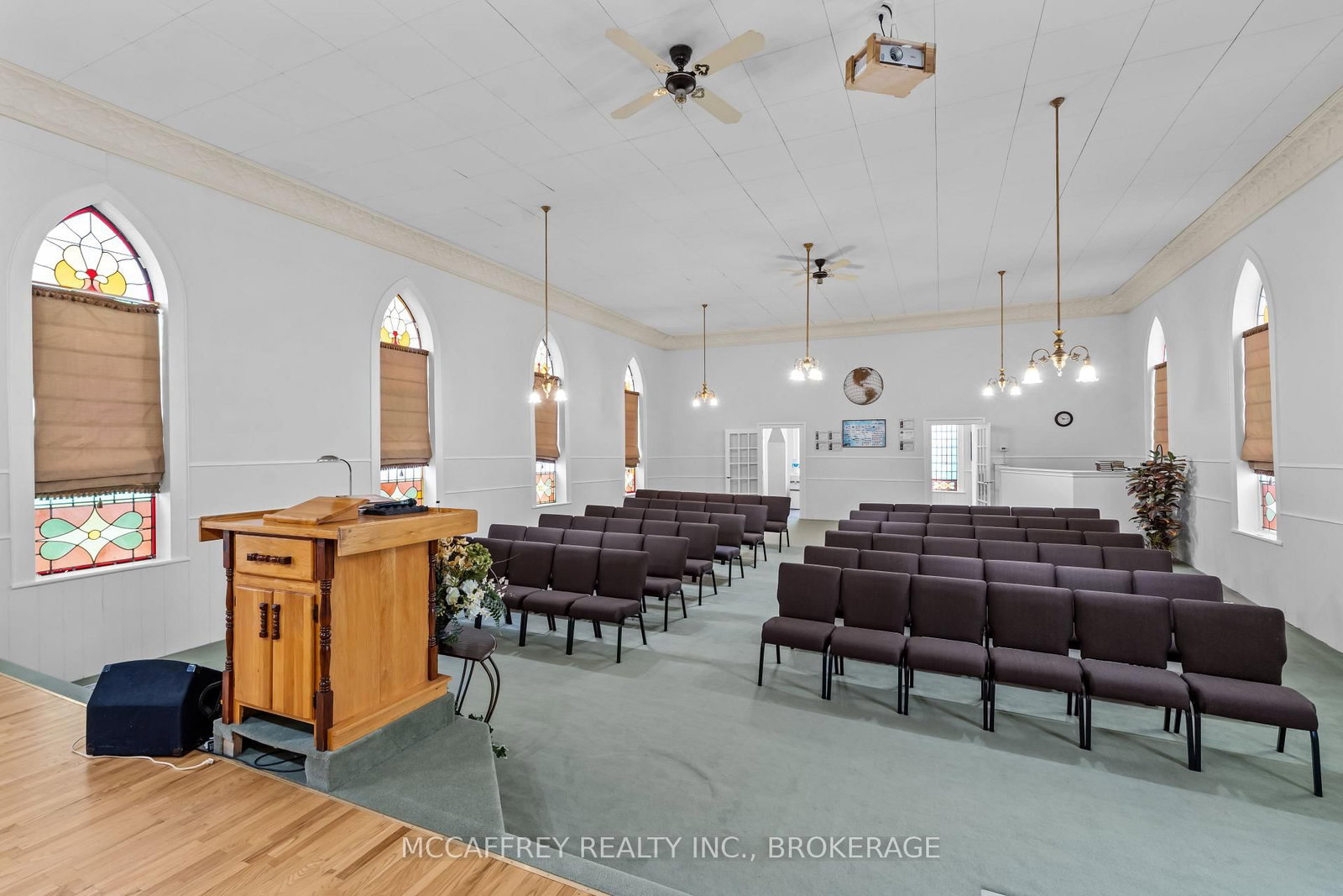Listing Image 15