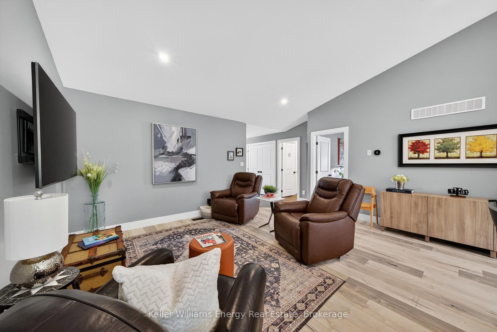 7 Farrington Crescent • Prince Edward County, ON photo 10