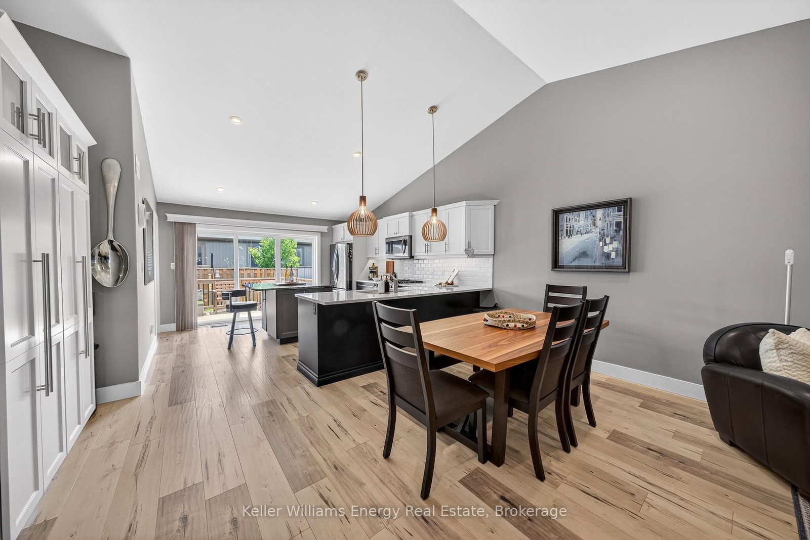 7 Farrington Crescent • Prince Edward County, ON photo 11