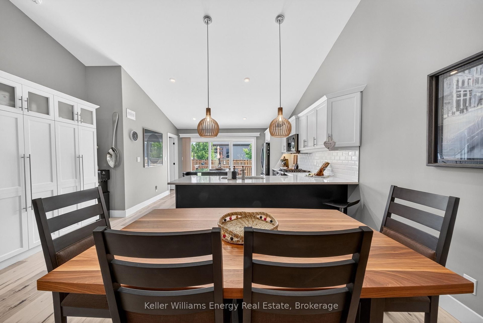 7 Farrington Crescent • Prince Edward County, ON photo 12