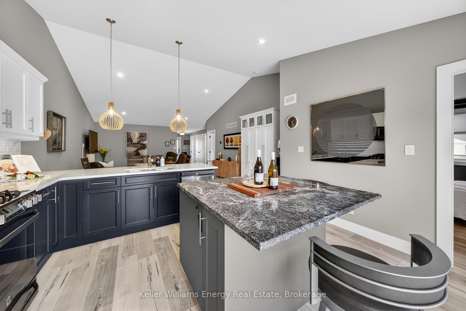7 Farrington Crescent • Prince Edward County, ON photo 17