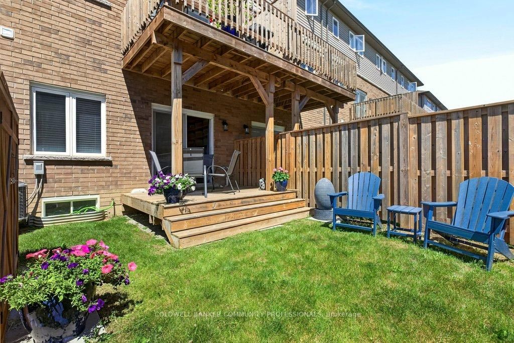 Townhouse for sale at 54 Aquarius Crescent, Hamilton, Ontario, L0R 1P0 - Rural Glanbrook - MLS: X13243136