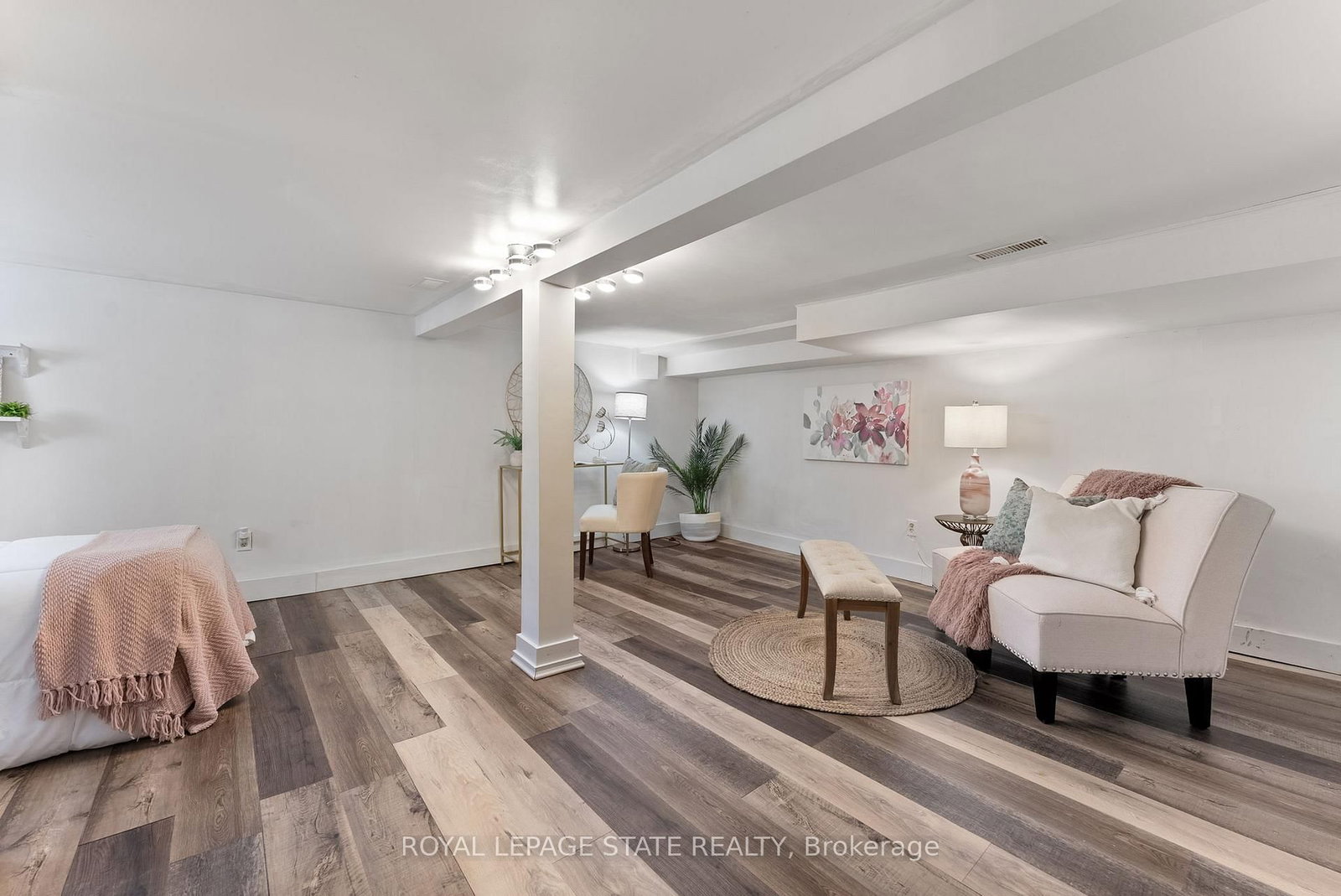 544 Mary Street - Photo 12
