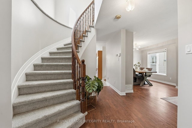 15 Halkirk Avenue