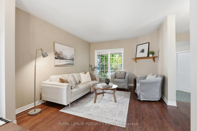 15 Halkirk Avenue