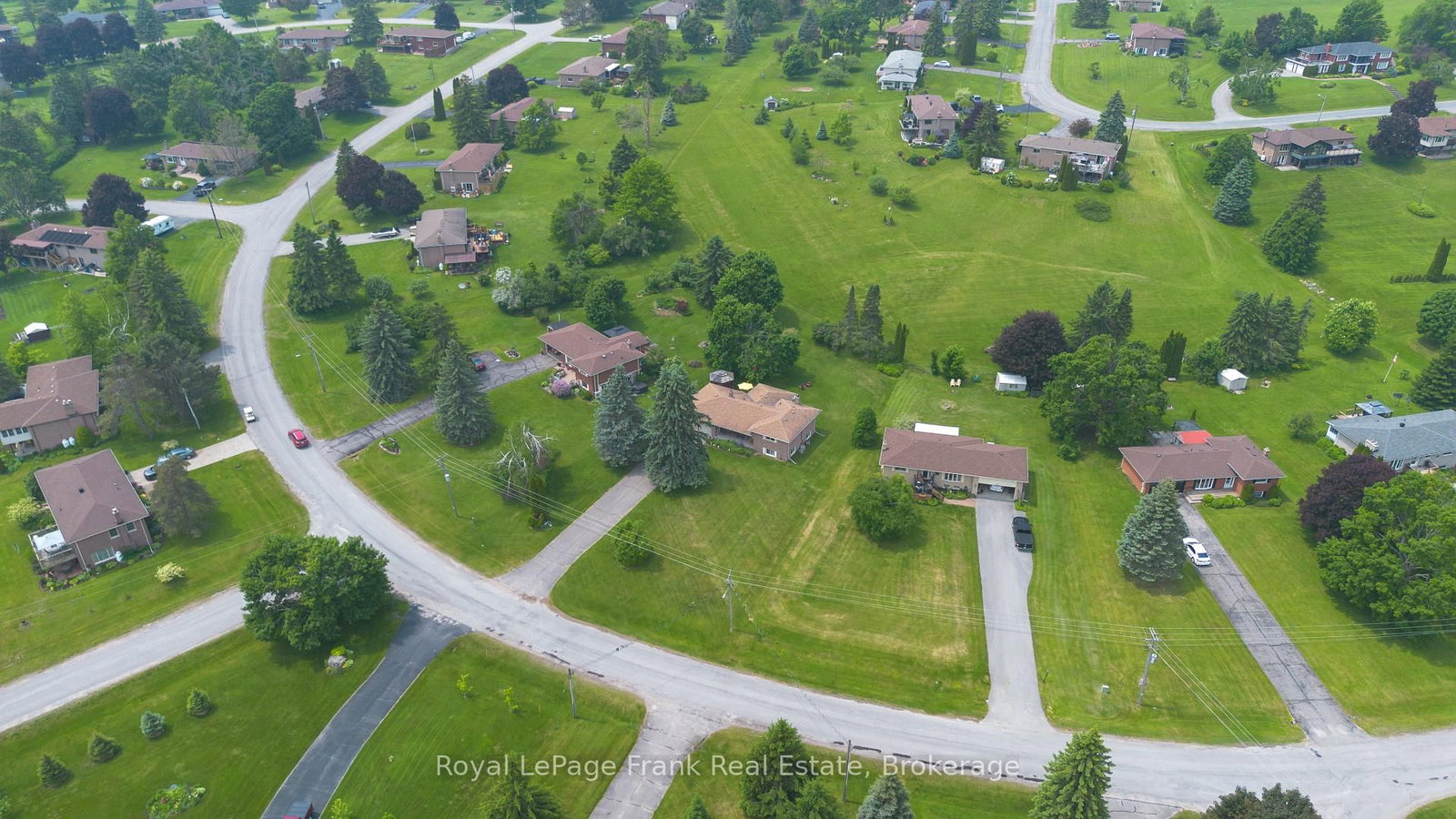 383 Old Surrey Lane • Kawartha Lakes, ON photo 43