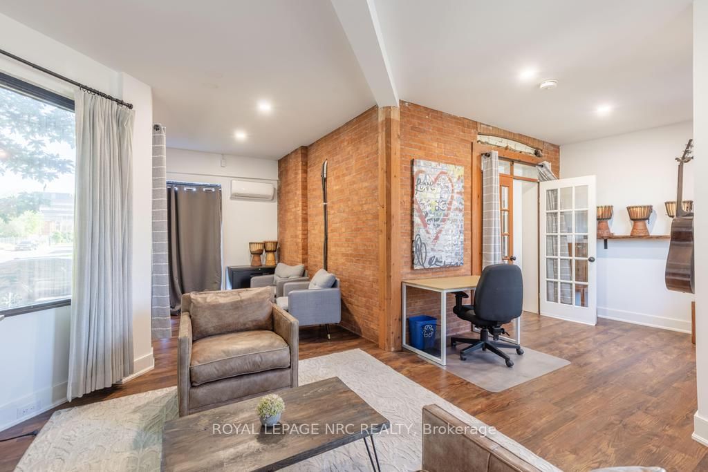 58 Ontario Street • St. Catharines, ON photo 9
