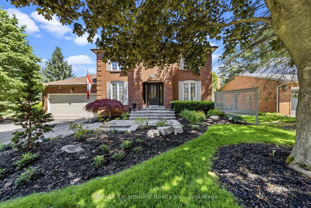 449 Roymor Crescent