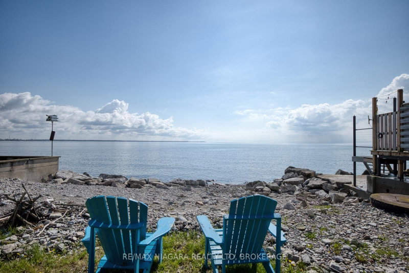 home for sale on 20 Mohawk Point Road