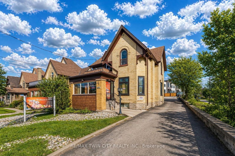 home for lease on upper-561 Queen Street S