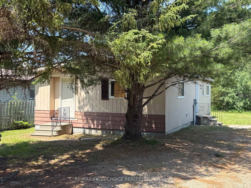 228 Davies Street