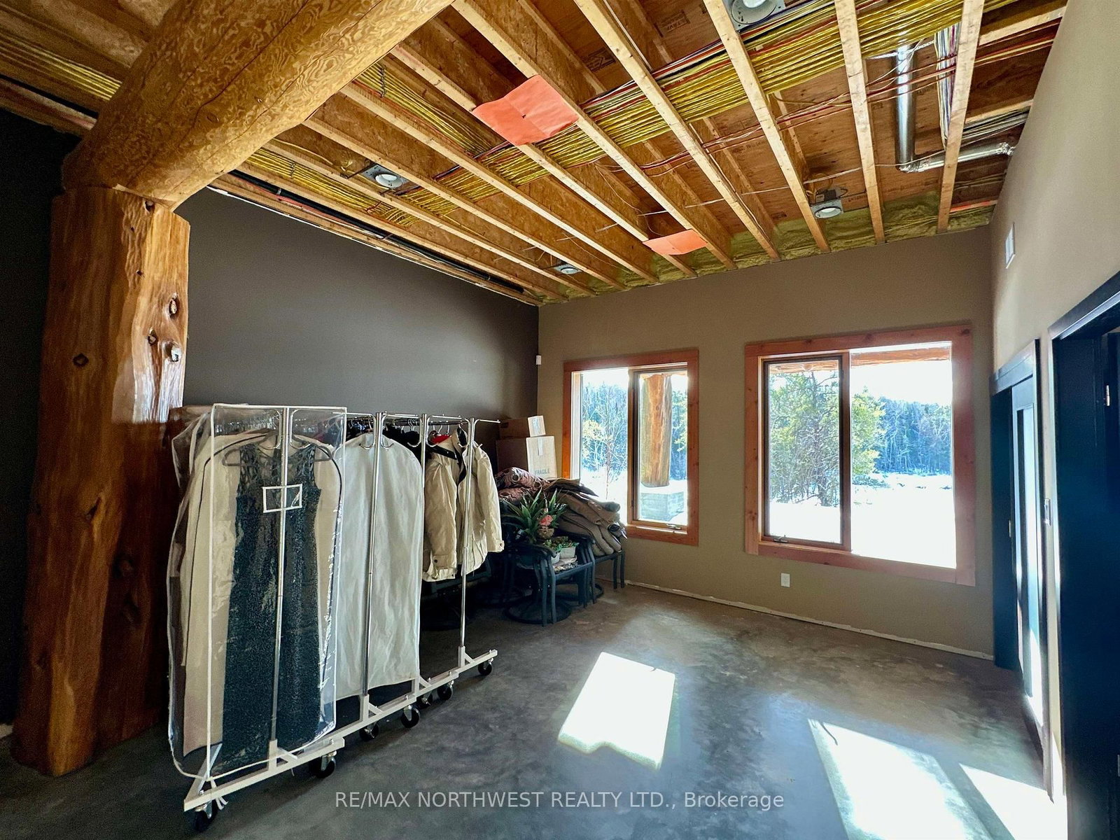 76 MIDDLE LAKE/WINNIPEG RIVER • Kenora, ON photo 97
