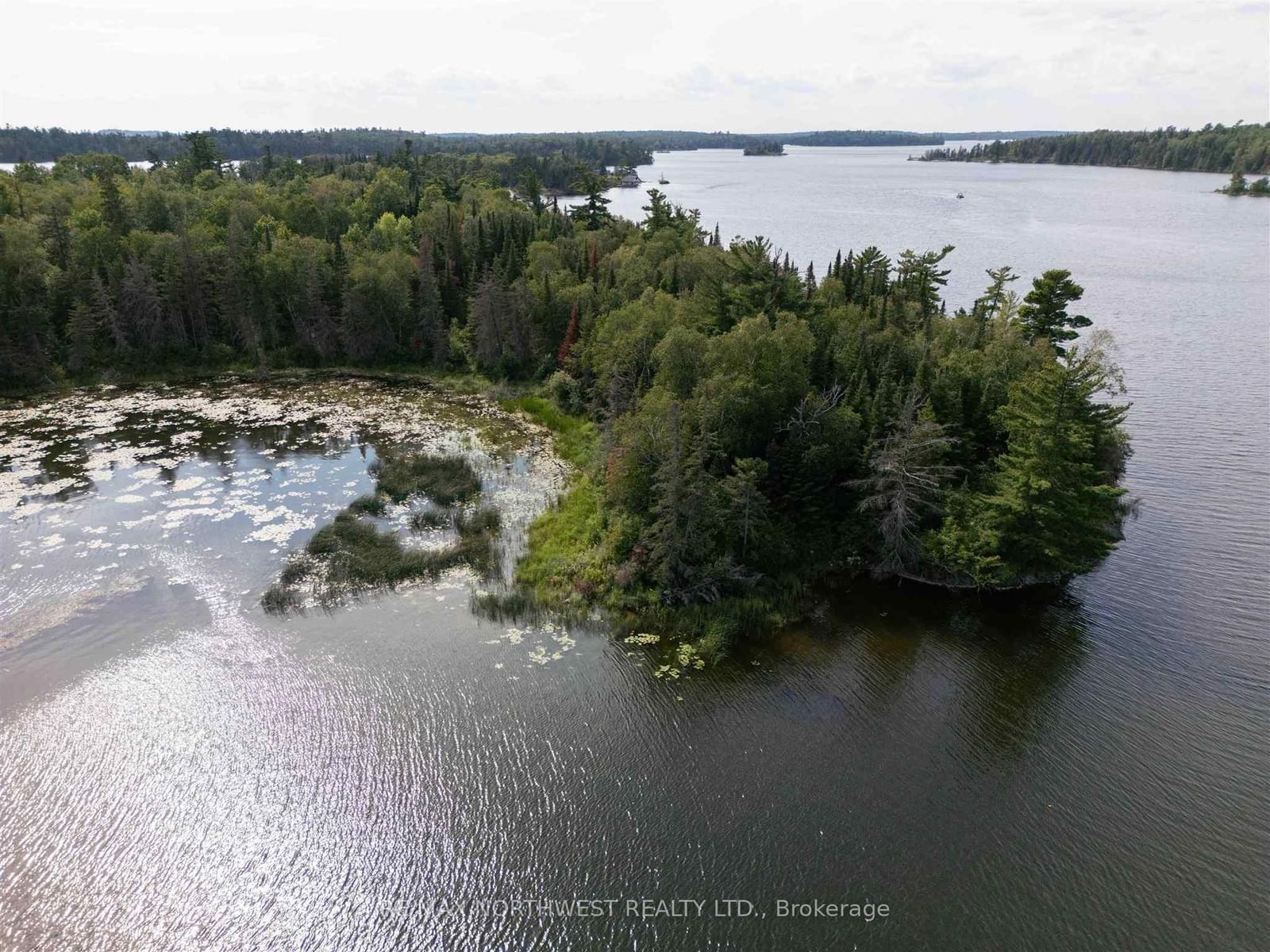 4 AND 11 DORION ISLAND LAKE OF THE WOODS • Kenora Remote Area, ON photo 20
