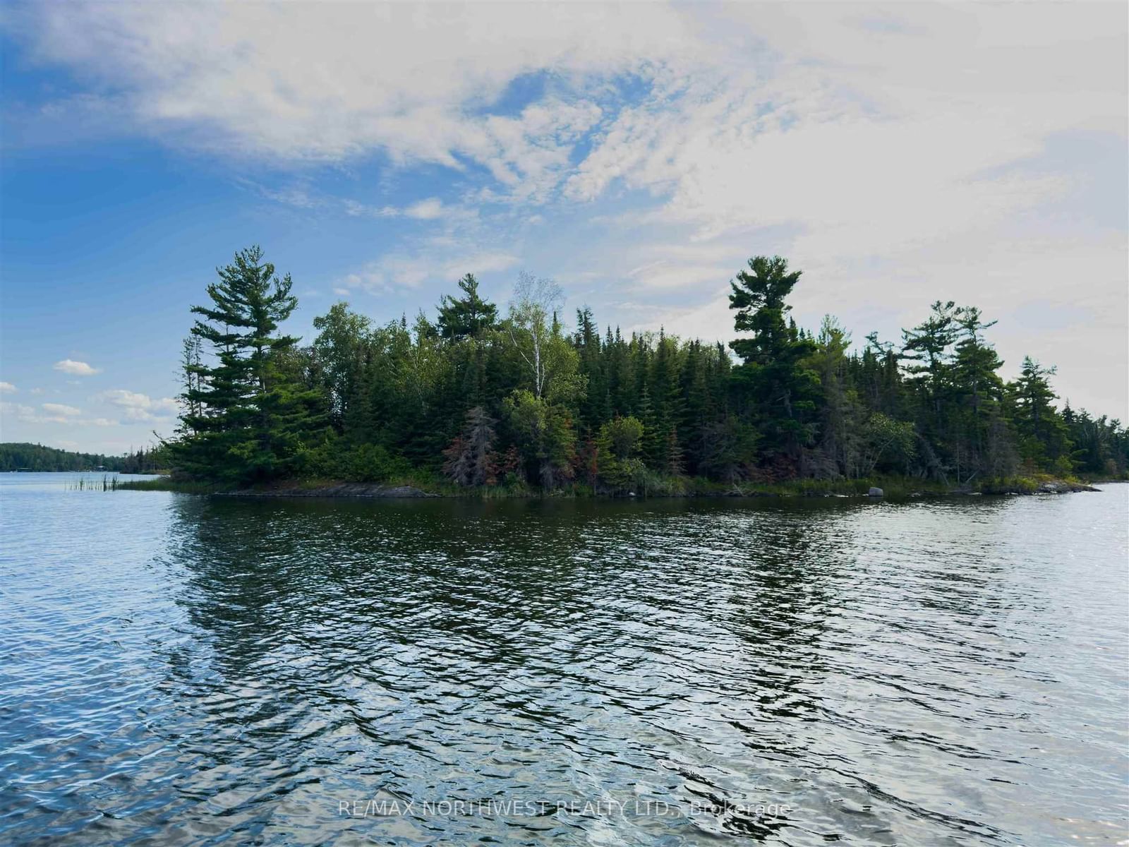 4 AND 11 DORION ISLAND LAKE OF THE WOODS • Kenora Remote Area, ON photo 25