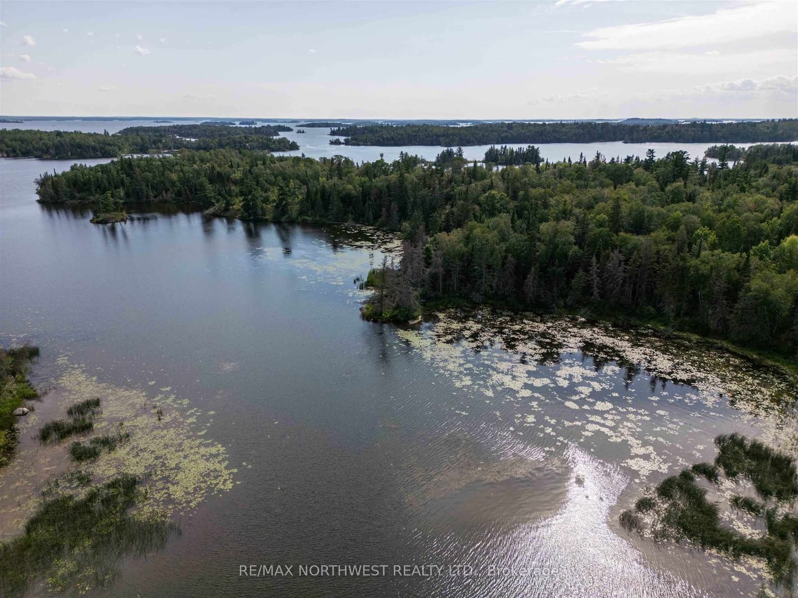 4 AND 11 DORION ISLAND LAKE OF THE WOODS • Kenora Remote Area, ON photo 36