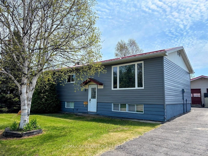 14 Lloyd Irwin Street