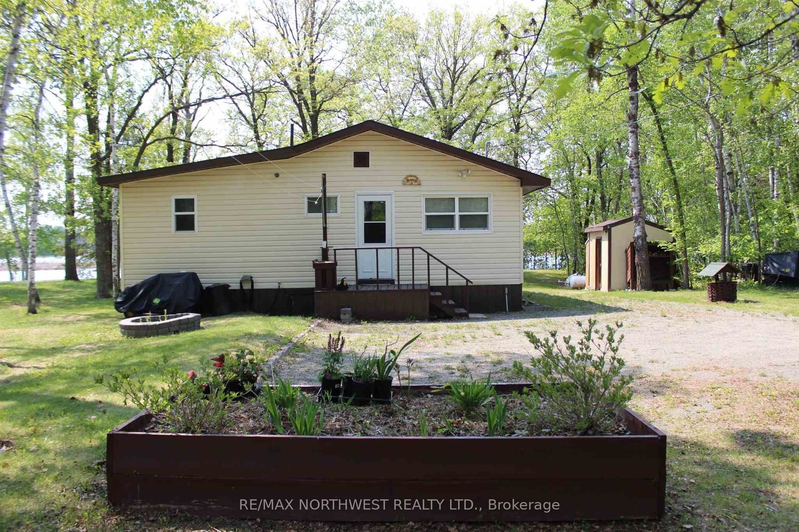 51 GRANT DR • Dawson, ON photo 20