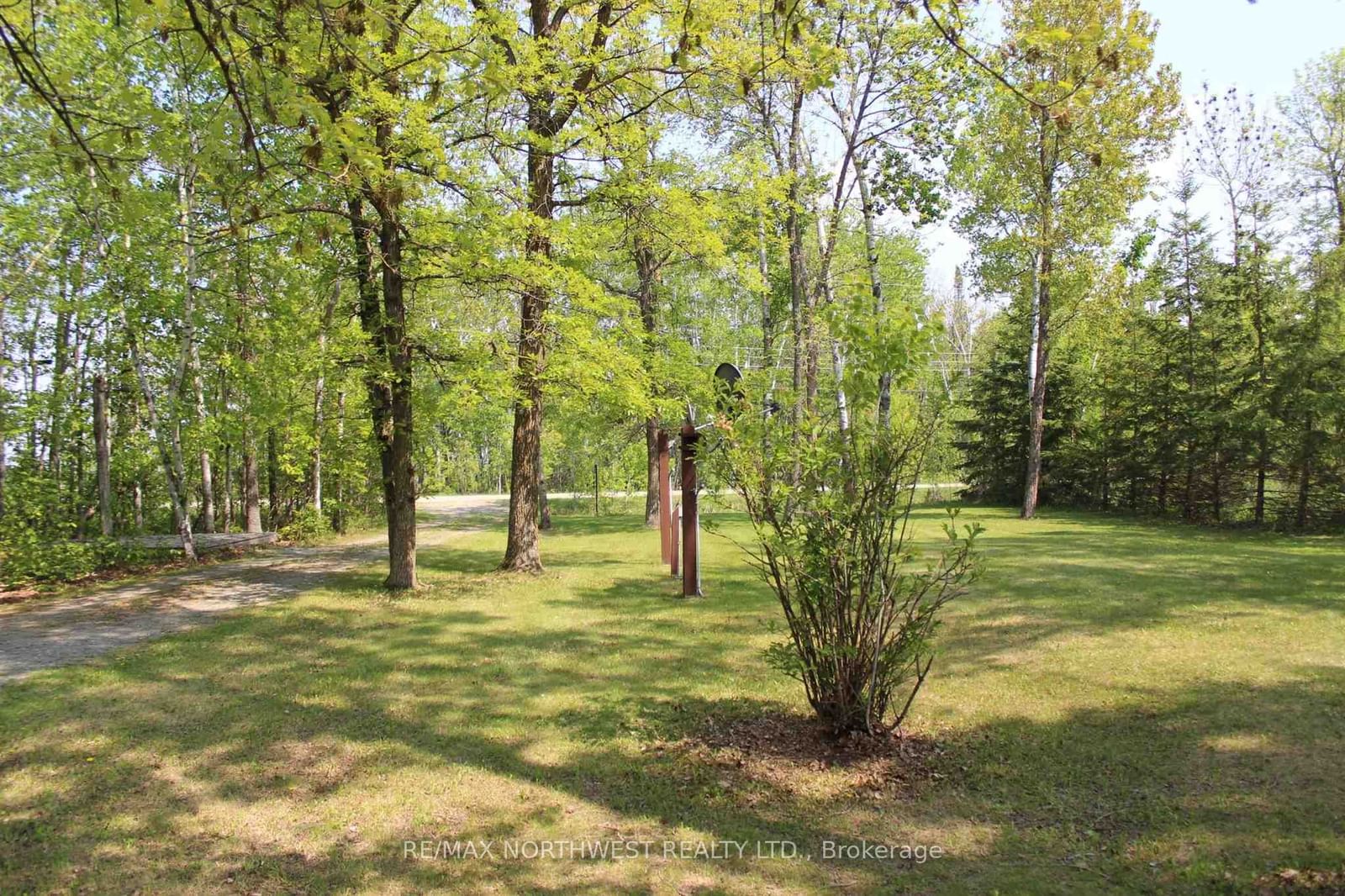 51 GRANT DR • Dawson, ON photo 29