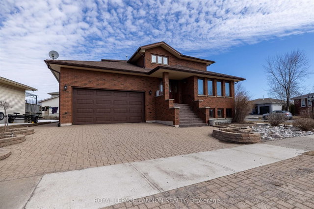 405 Riviera Drive