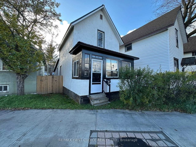 731 Simpson Street