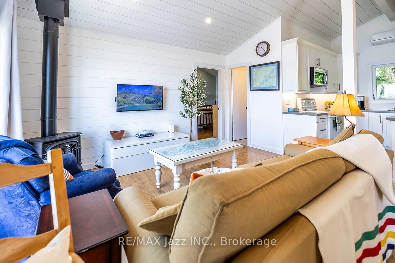 82 Cow Island • Otonabee-South Monaghan, ON photo 36