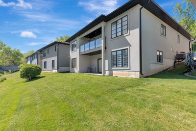 5 John Pound Road • #22 • Tillsonburg, ON photo 4