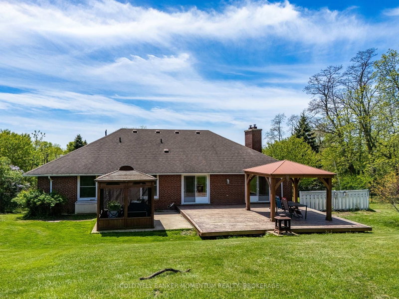 6 Dedrick Road
