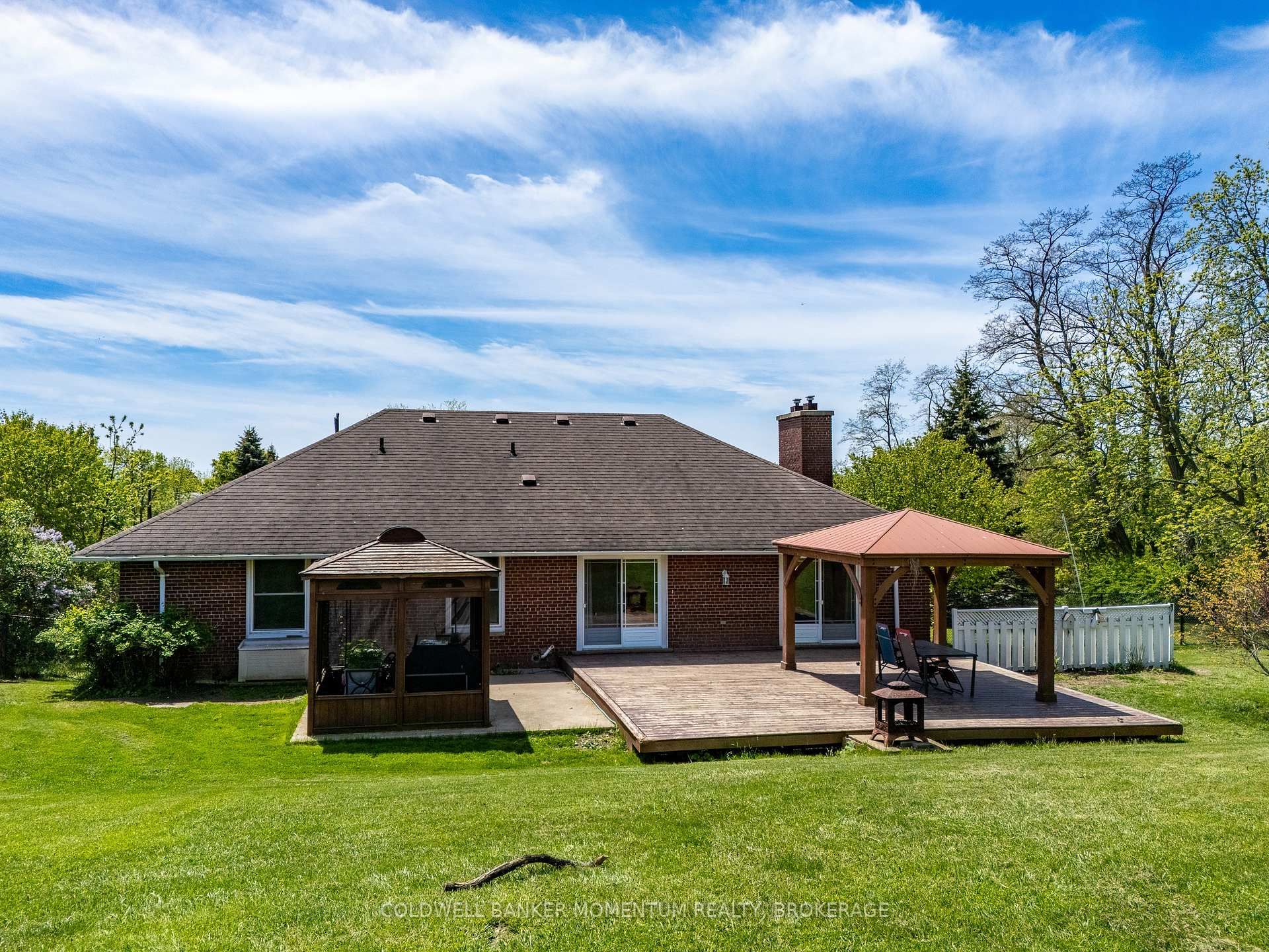 6 Dedrick Road