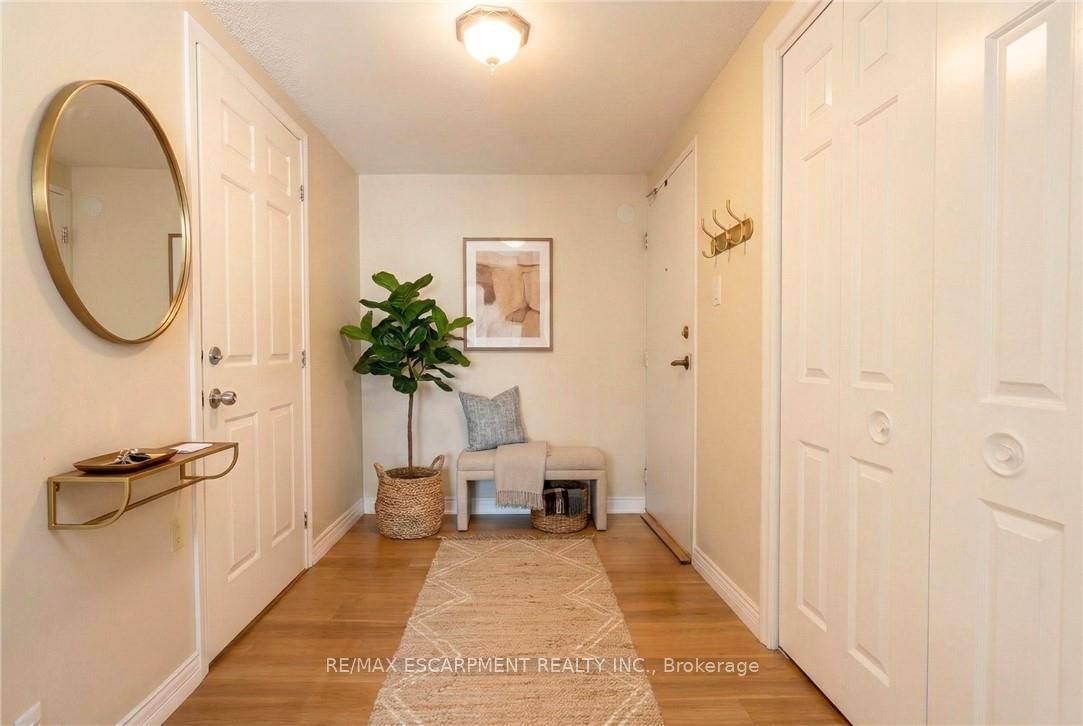 40 Harrisford Street, Unit 402