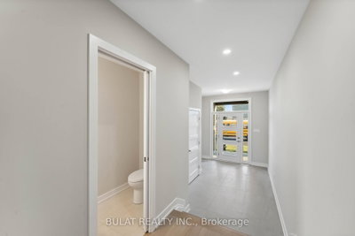 1357 Kitchener Avenue — photo 2