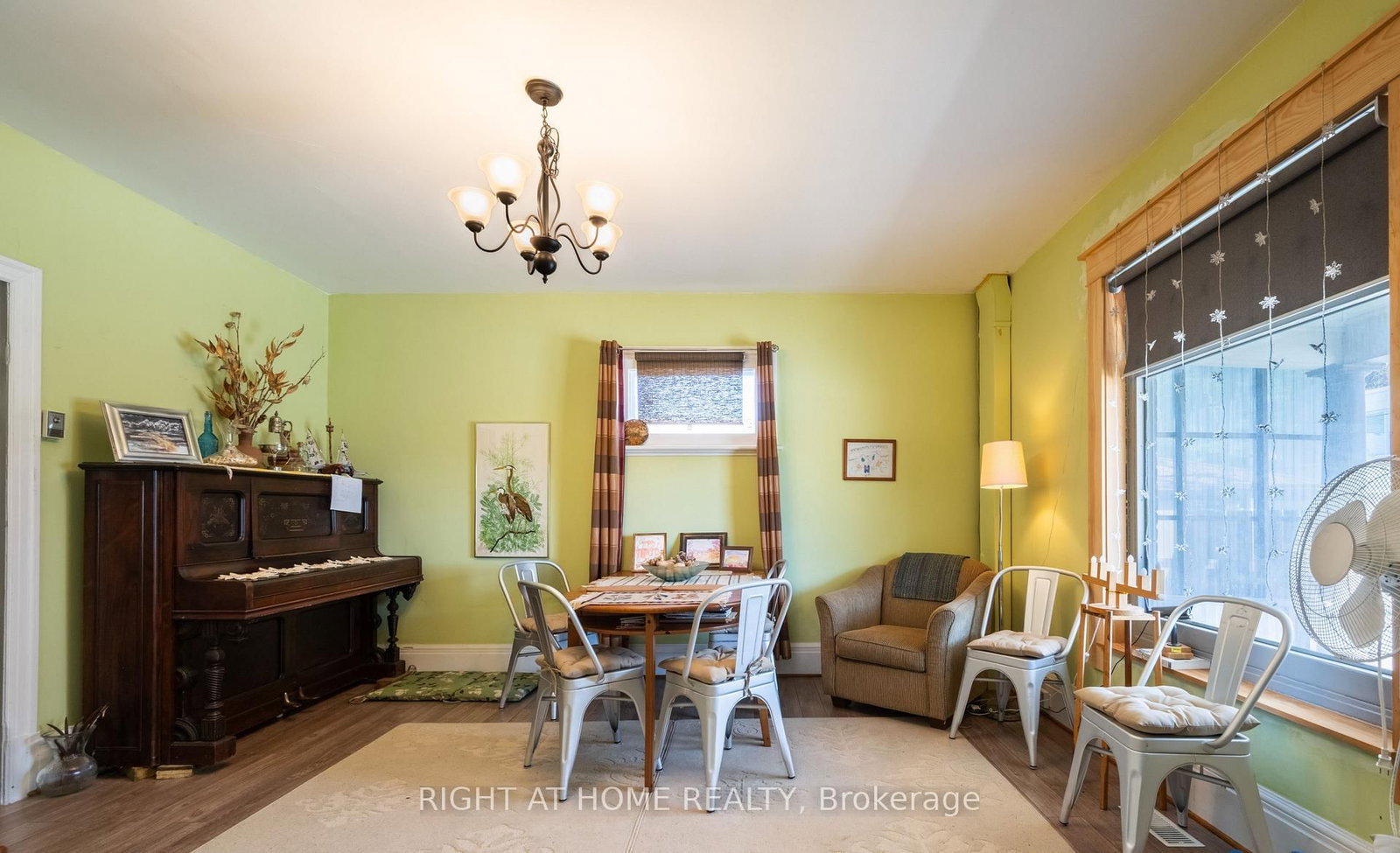 275 George Street • Cobourg, ON photo 3