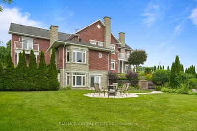 53 Peter Street • Grey Highlands, ON photo 3