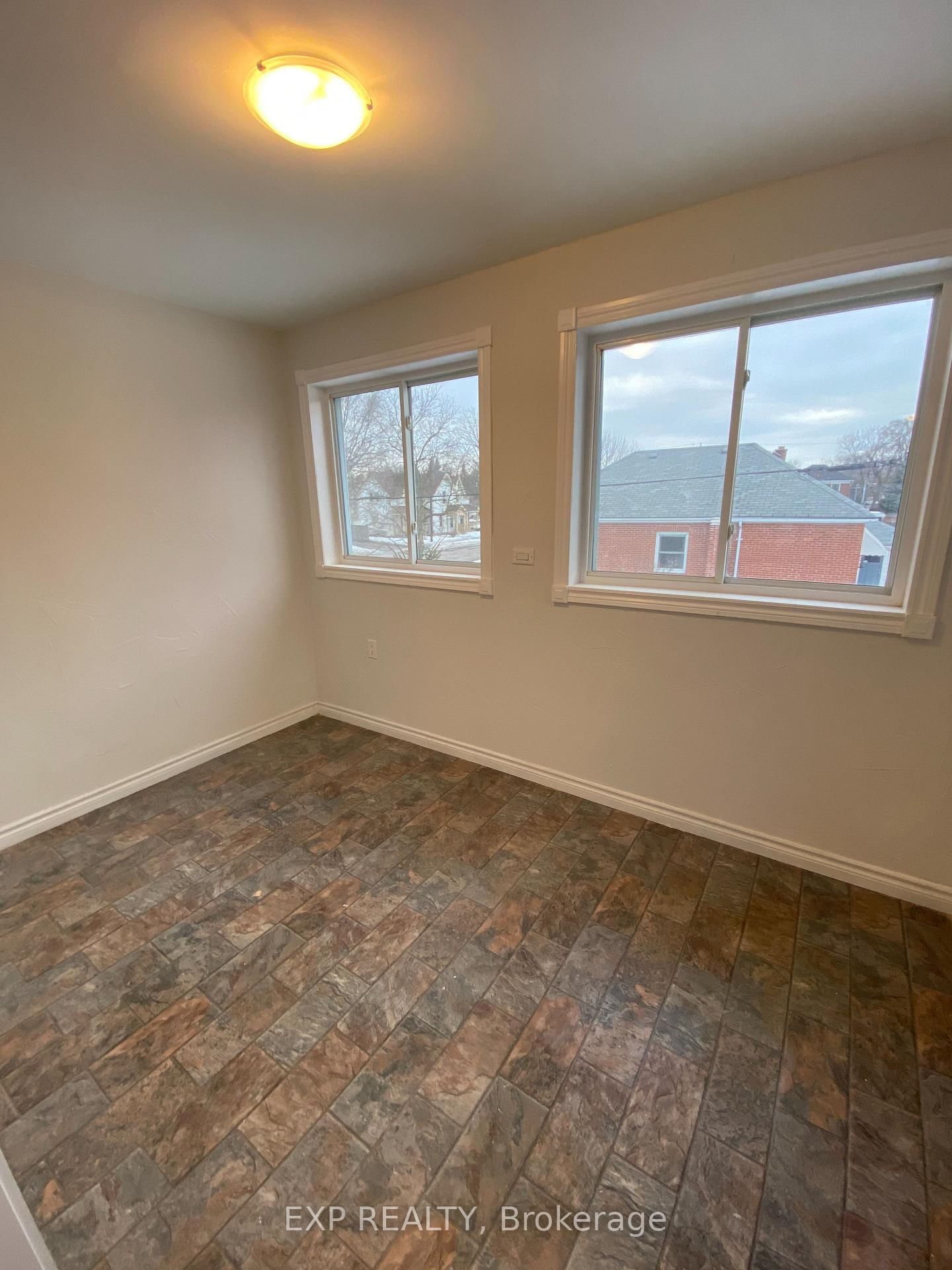 612 Romaine Street • Peterborough, ON photo 15