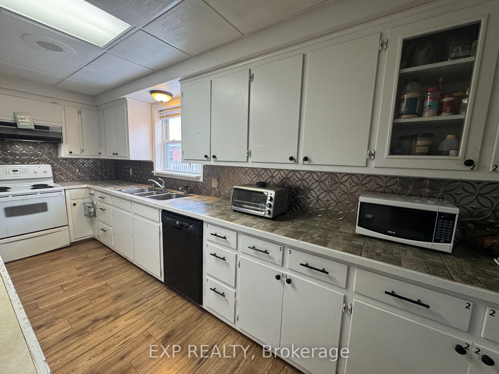 612 Romaine Street • Peterborough, ON photo 6