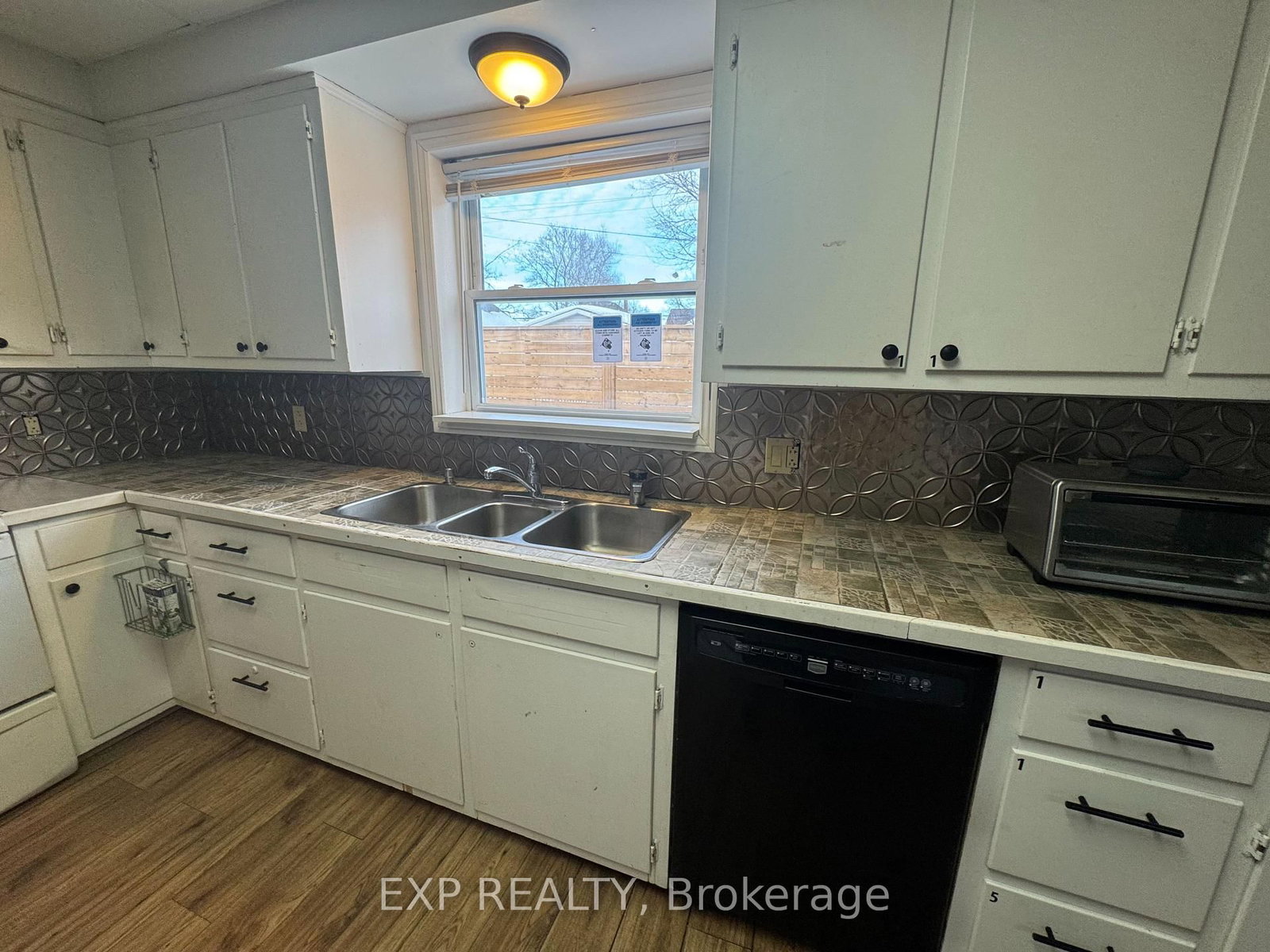 612 Romaine Street • Peterborough, ON photo 7