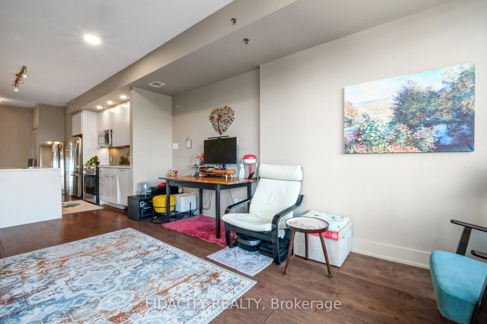 108 Richmond Road • #609 • Ottawa, ON photo 9