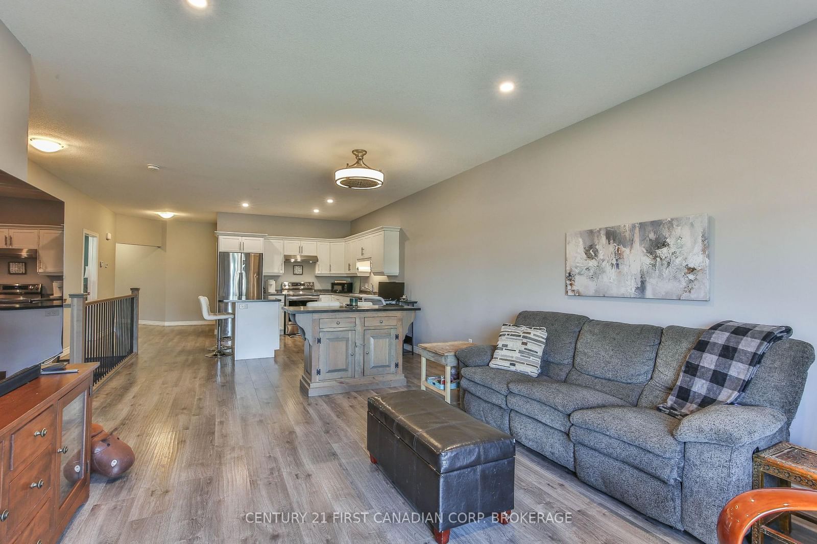 283 Boyd Boulevard • Zorra, ON photo 15