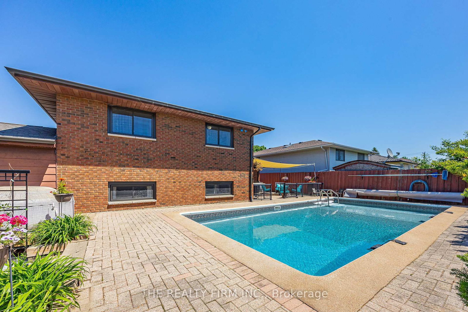 Listing Image 44