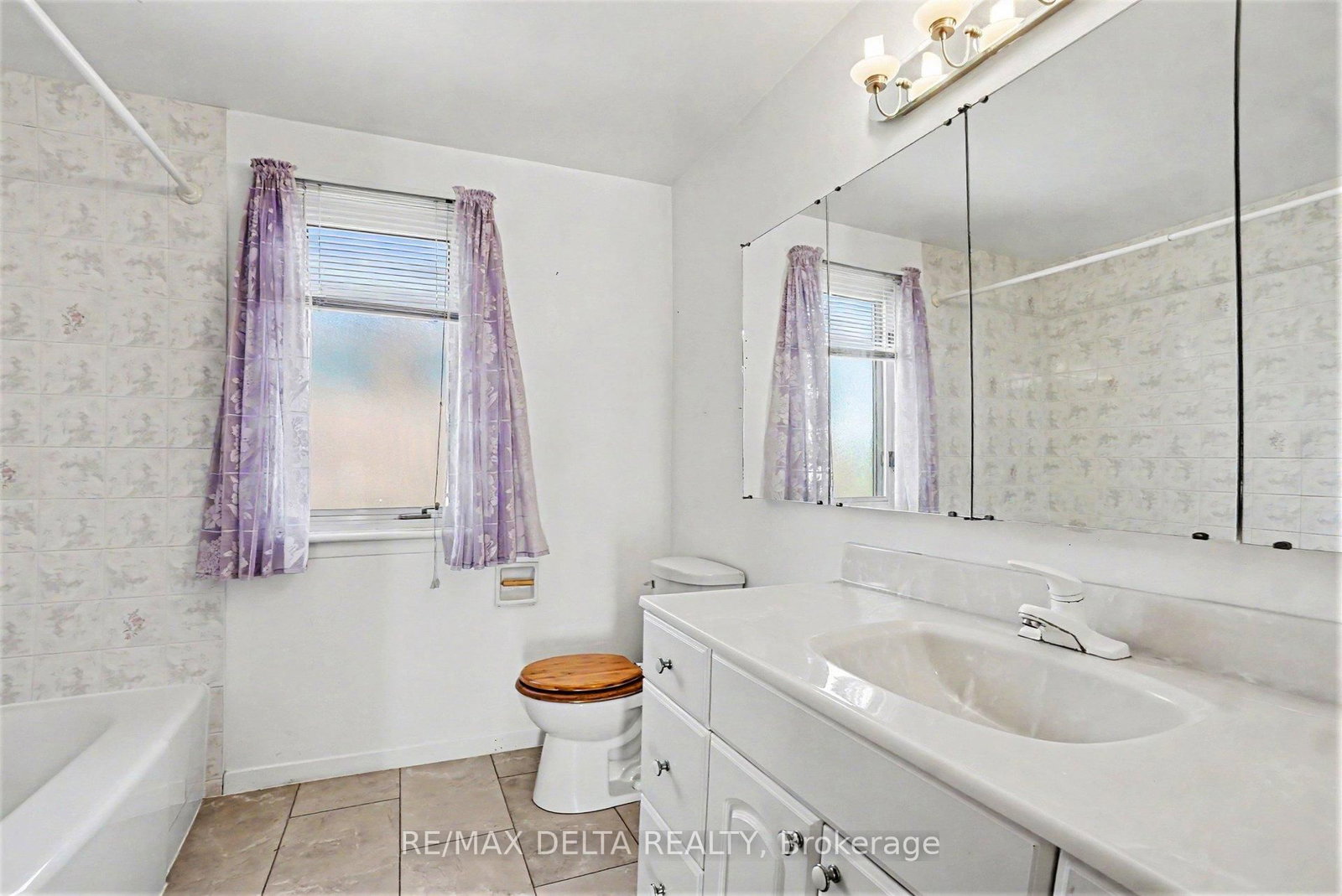 352 Lacasse Avenue • Ottawa, ON photo 24