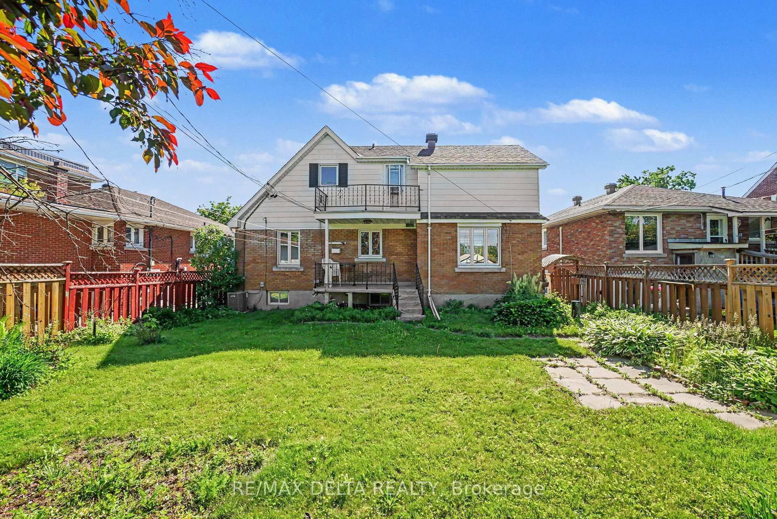 352 Lacasse Avenue • Ottawa, ON photo 40