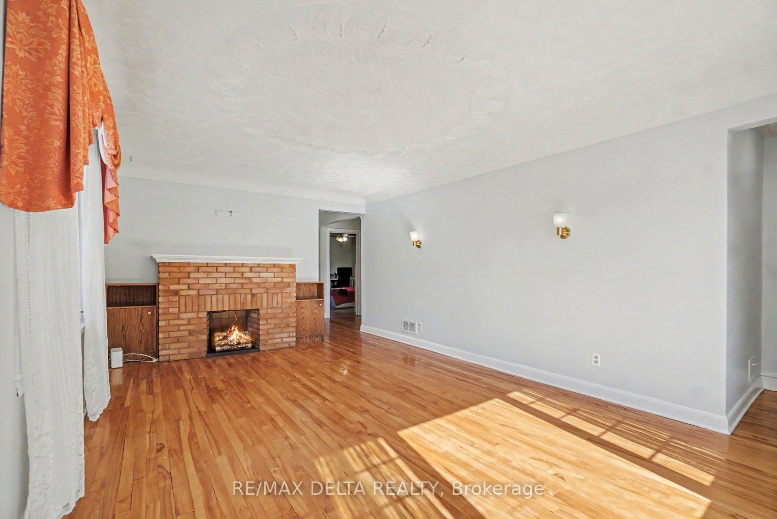 352 Lacasse Avenue • Ottawa, ON photo 7