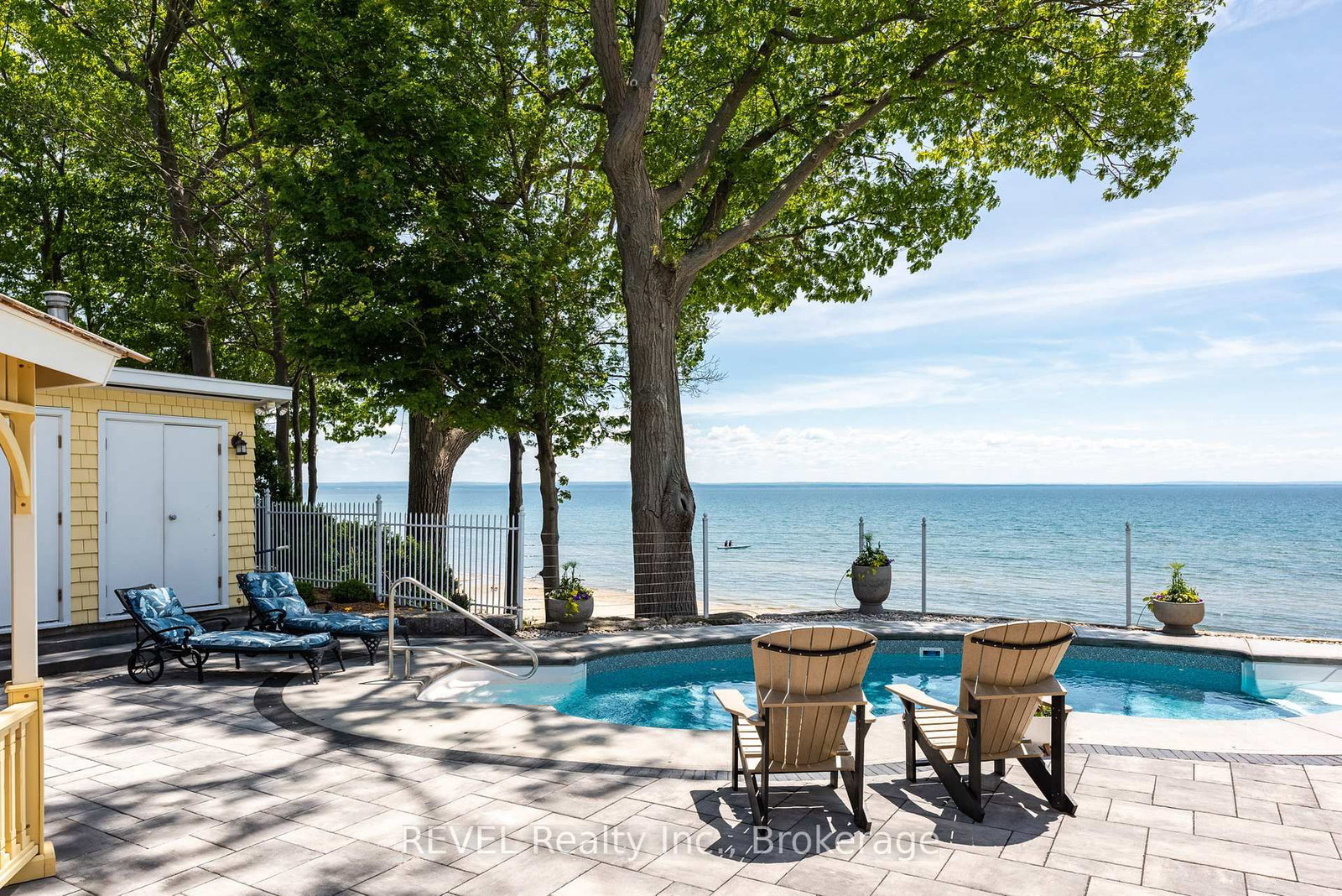 3091 Thunder Bay Road • Fort Erie, ON photo 5