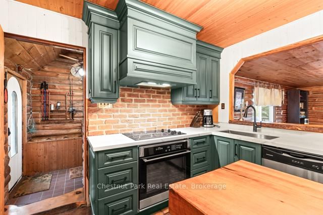 893 Relative Road • Armour, ON photo 11