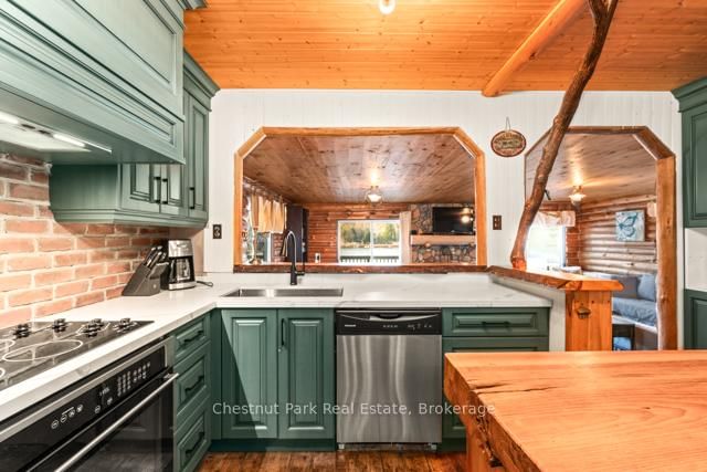 893 Relative Road • Armour, ON photo 12