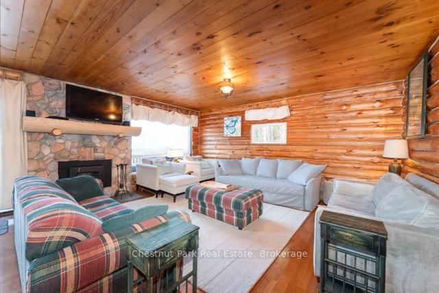 893 Relative Road • Armour, ON photo 17